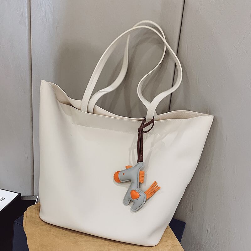 レディースビッグバッグレディース2020新トレンドファッションシンプル大容量ショルダーバッグネットレッドワイルドトートバッグ Tiancai_Wing_Bag3100921