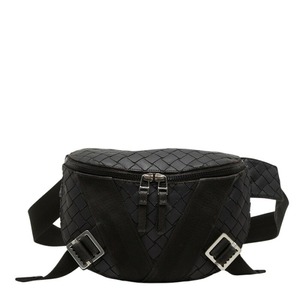 ボッテガヴェネタ イントレチャート ボディバッグ ウエストバッグ ブラック ラバー レディース BOTTEGAVENETA 【中古】