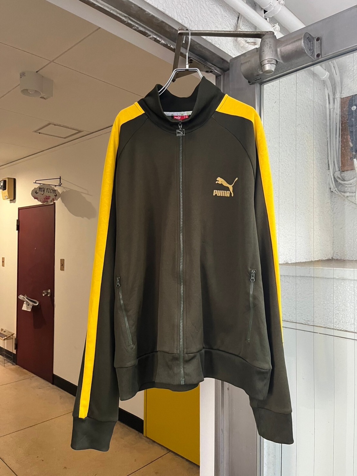 PUMA khaki × yellow Track jacket 高円寺 古着屋 mesen