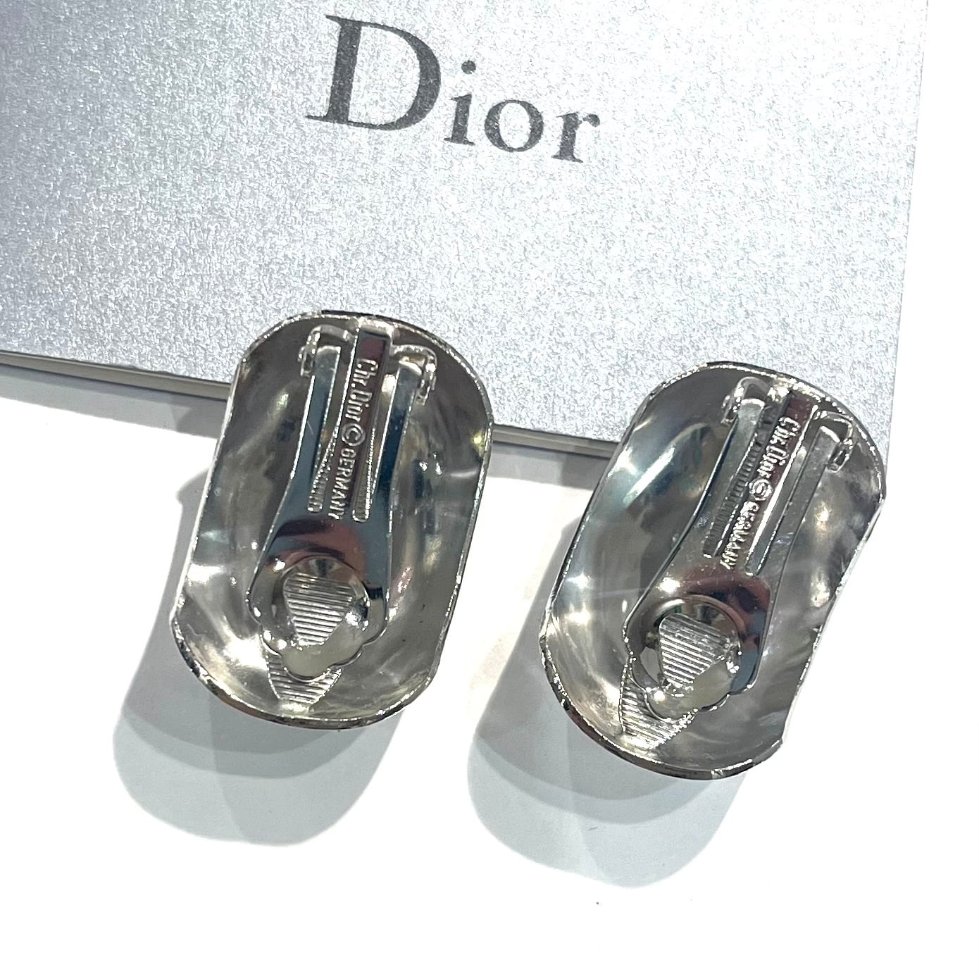 Christian Dior】2234 DIOR ミラーイヤリング 2cm×3cm シルバーメタル