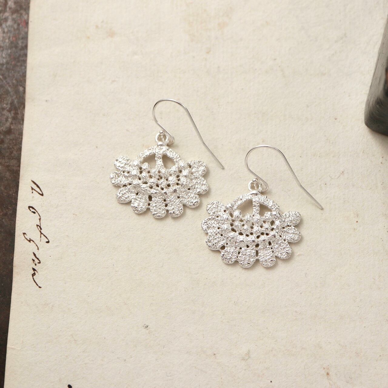 Cocoa アンティークレースピアス P 9 Gris Gris ヴィンテージ モダン お洋服とアクセサリ