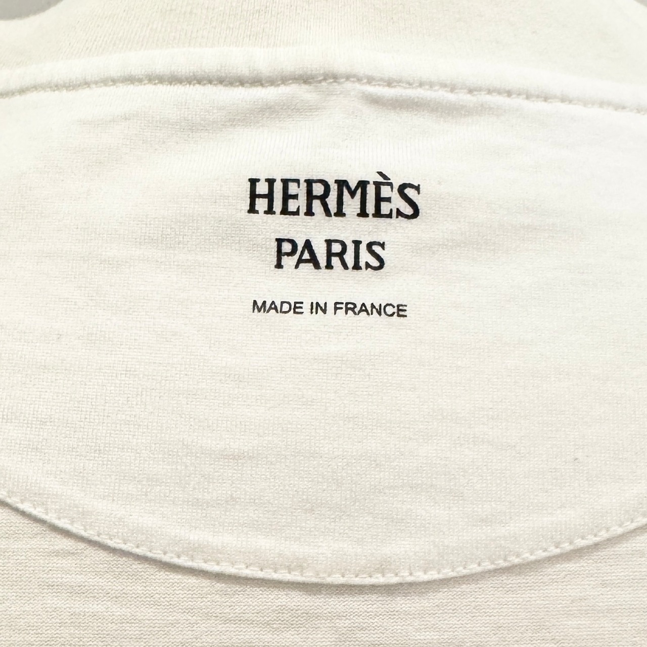 HERMES エルメス カルトゥッシュ(CARTOUCHE) モックネックTシャツ トップス 36 コットン ホワイト