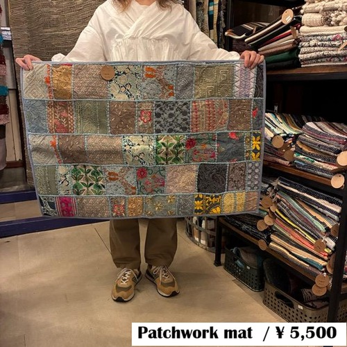 India Recycled sari patchwork mat 3color　インド　リサイクルサリーパッチワークマット　全3色　60×90cm　玄関マット　ミニマット　アソート　カラフル