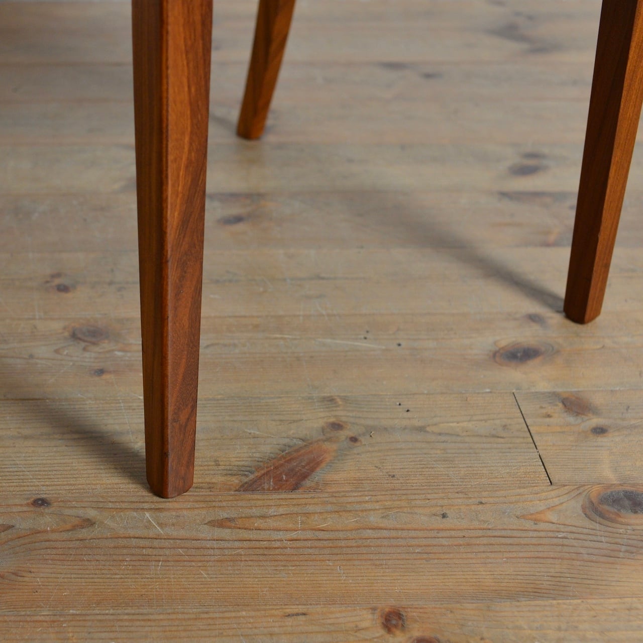 あくび G-PLAN ヴィンテージ ラタンバック ダイニングチェア 04 あくび G-PLAN ヴィンテージ ラタンバック ダイニングチェア 04 G-PLAN