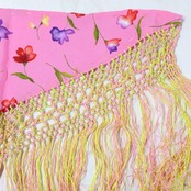 【美品 フラメンコ衣装】ピンク シージョ マントン ピキージョ 花柄 ゴールド トライアングル フレコ かわいい お洒落 柄 模様