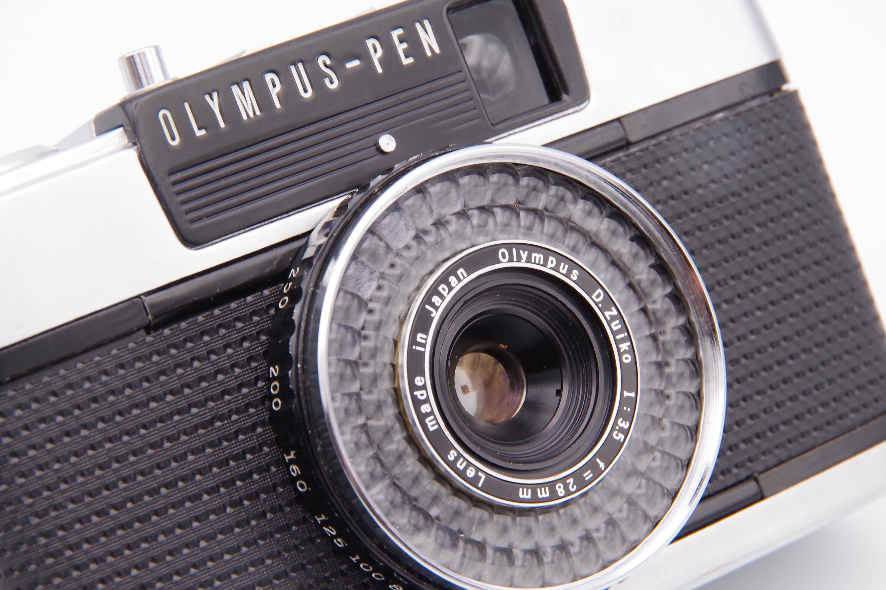 PEN EE-3 / D.Zuiko 28mm F3.5 OLYMPUS オリンパス | 近江寫眞機店