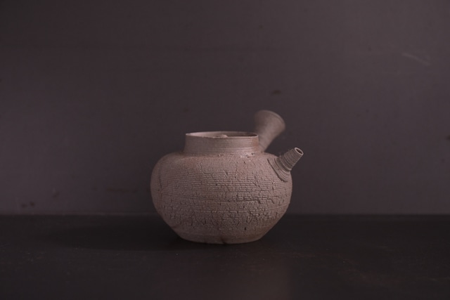 小俣冠丞 糸目南蛮茶注