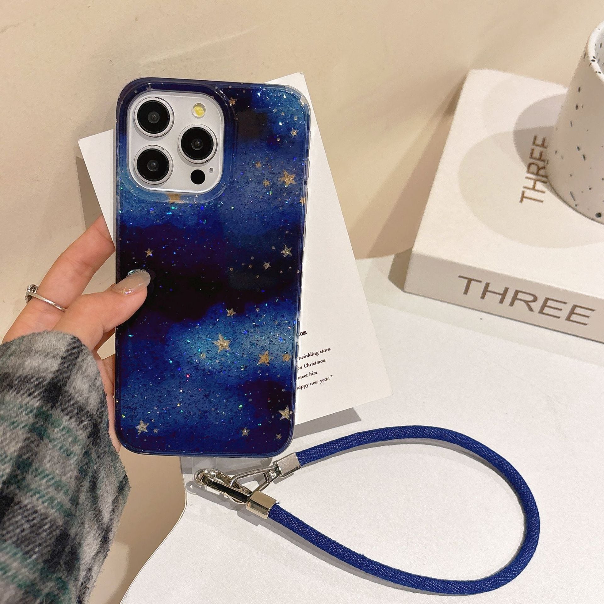 美しい夜の星空ブルー◎キラキラ グリッター クリアケース iPhone16