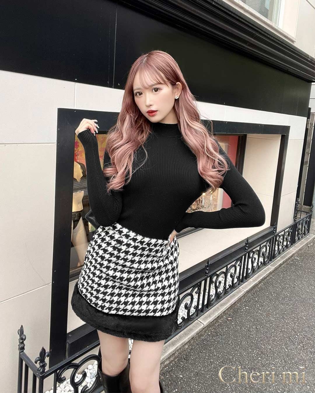 Cherimi シェリミー フードファーポンチョ ブラック Cherimiシェリミー