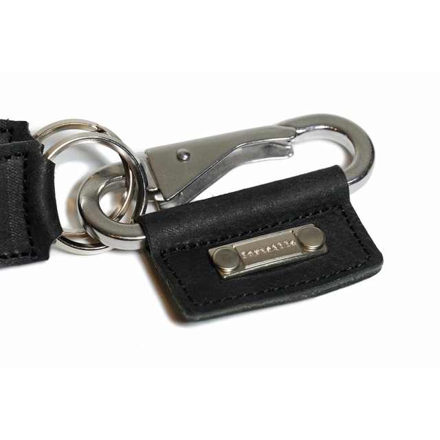 GP21_carabiner key holder_PUEBLO_BLACK