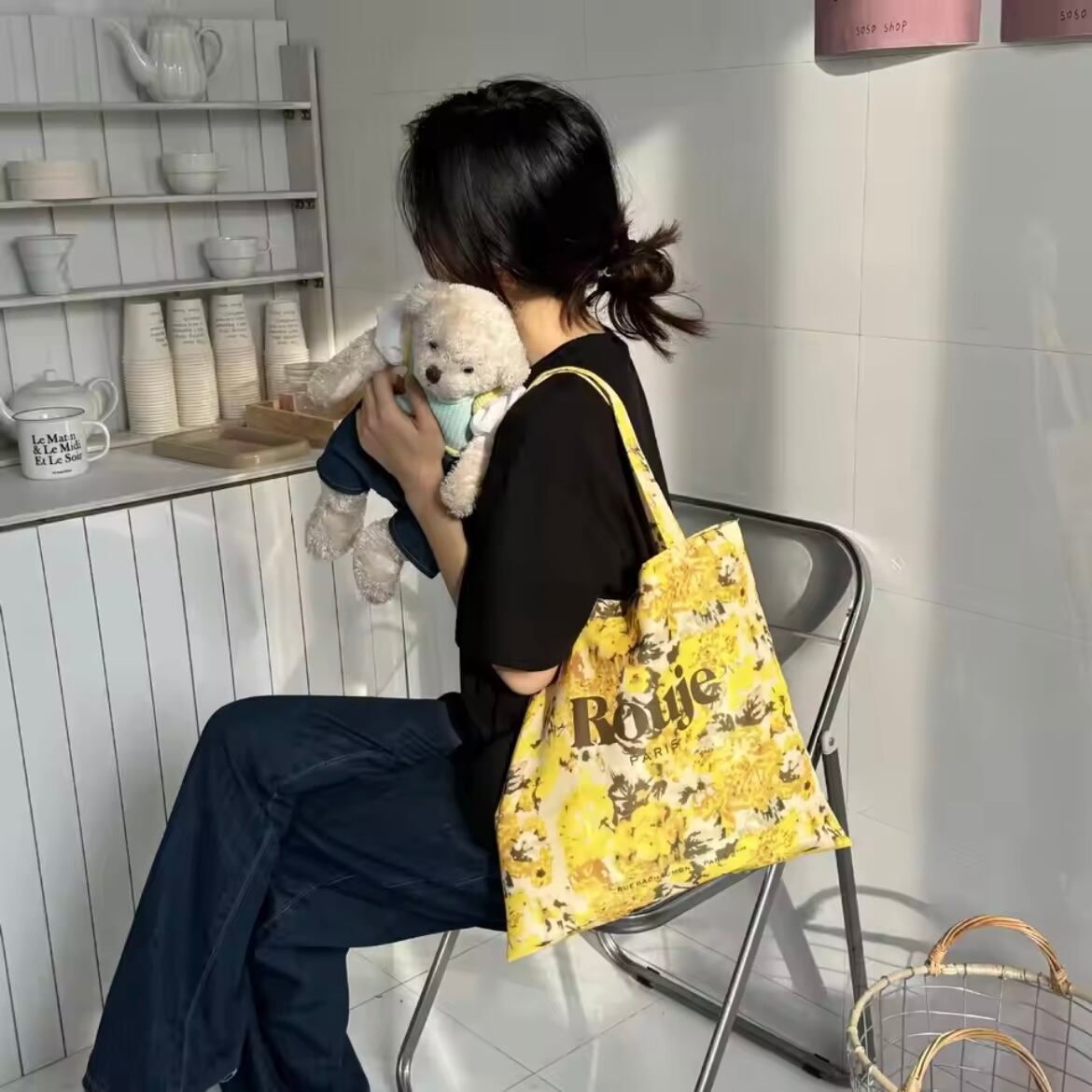 multi pattern tote bag
