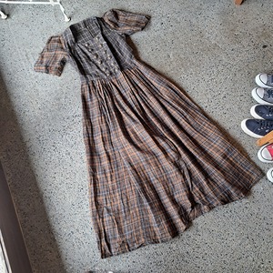 ドイツ製 リネン チロリアンワンピース used [310049]