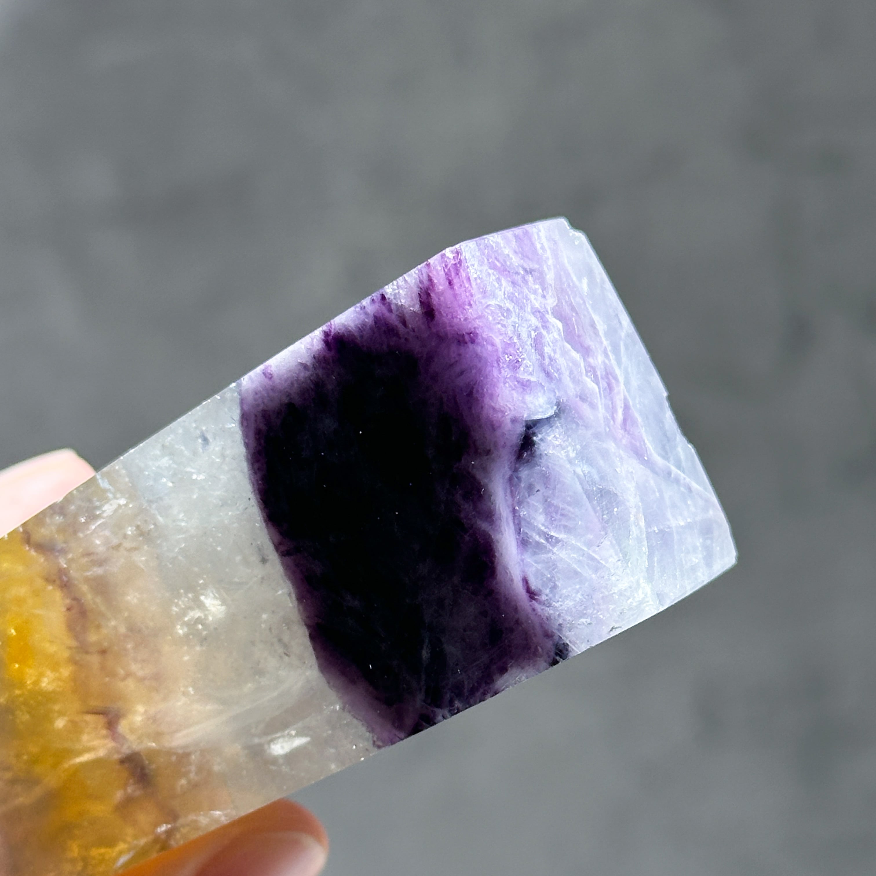 レインボーフローライト タワー15◇ Rainbow Fluorite ◇天然石・鉱物