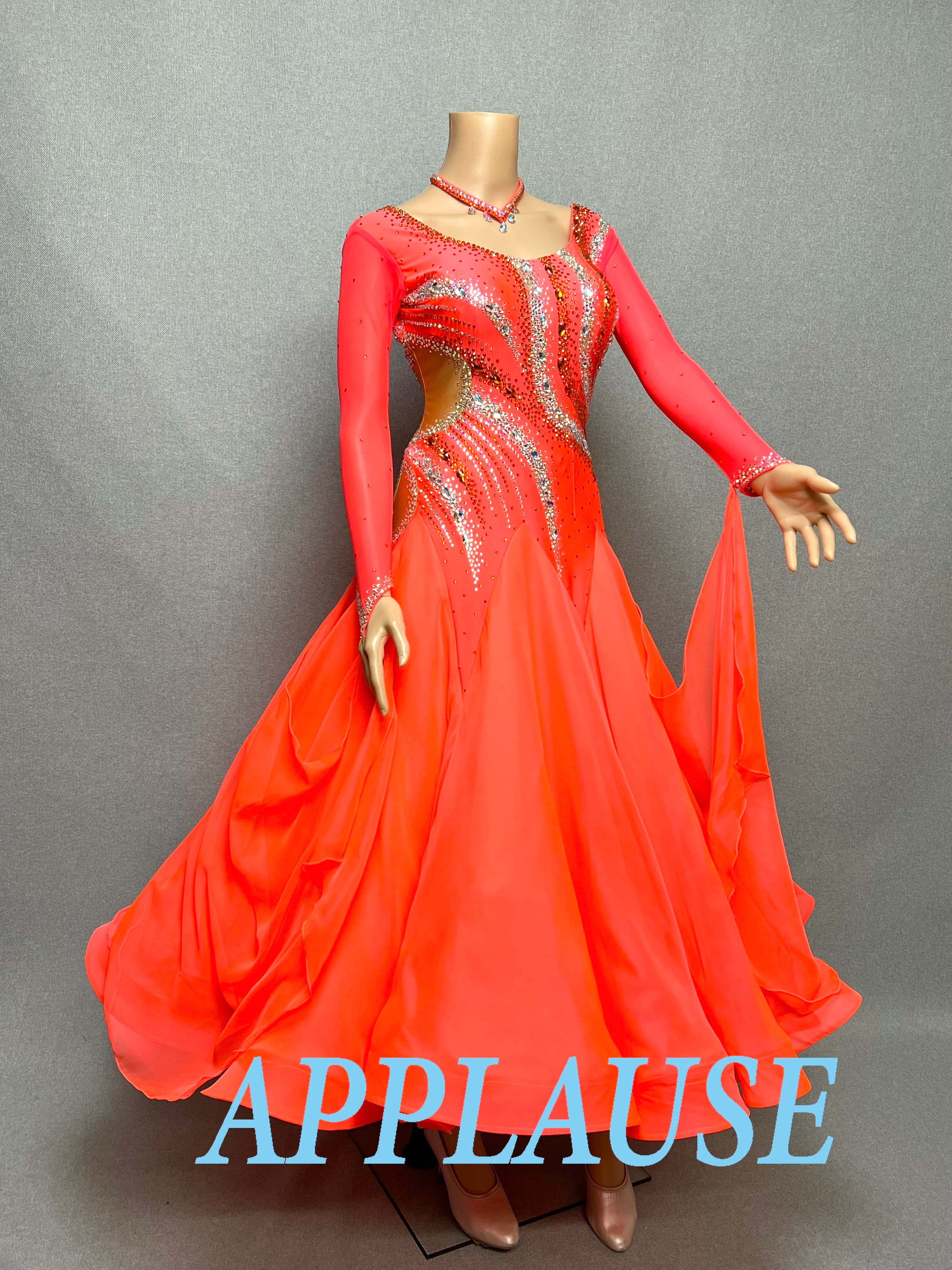 セミオーダー可ドレス | アプローズ