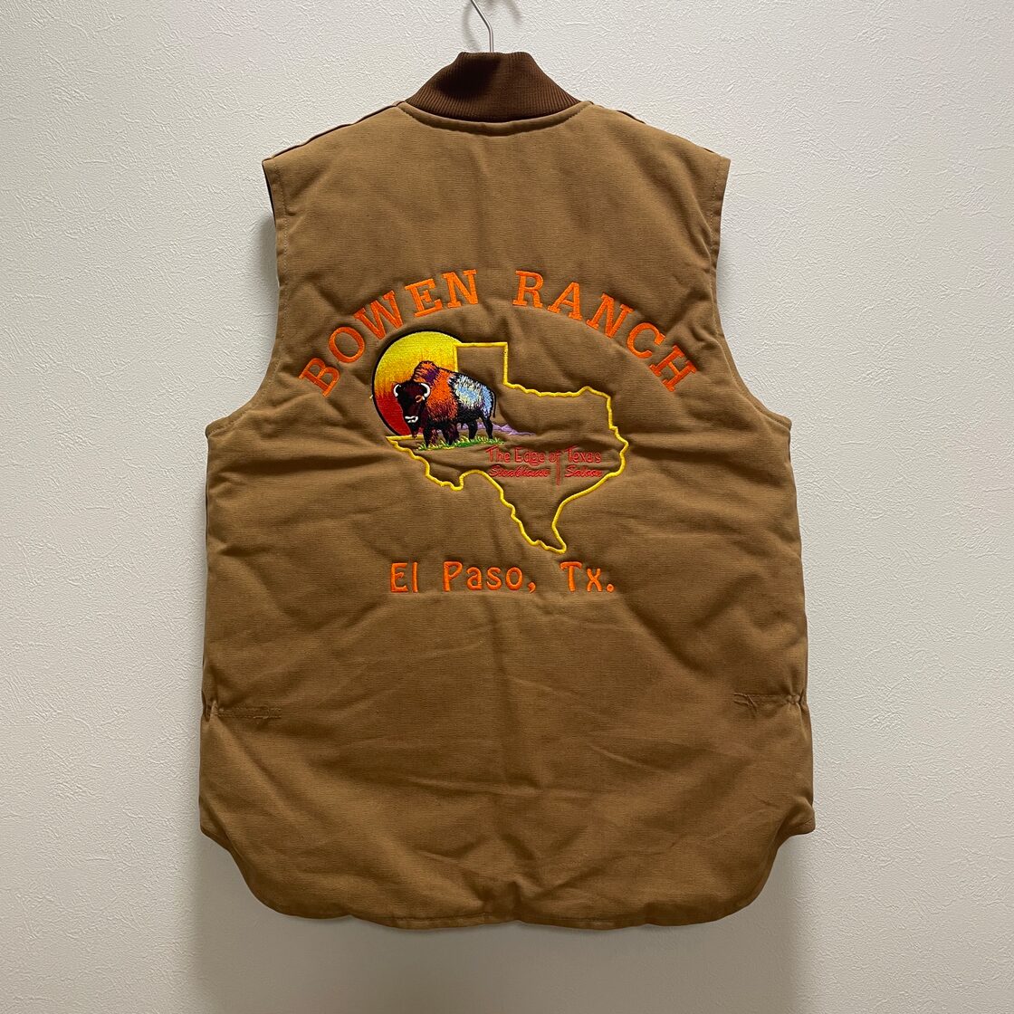 CARHARTT ダックベスト USA 背面刺繍 企業 カーハートブラウン | Pay ID Carhartt パッチワーク ベスト ブラウン系
