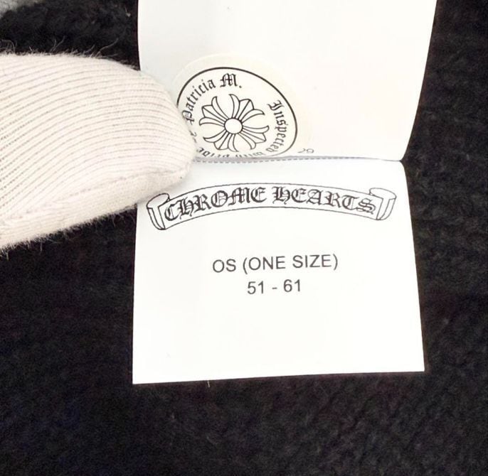 CHROME HEARTS クロムハーツ レッドスター レザーパッチ ニット帽