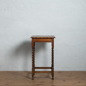 Occasional Table / オケージョナルテーブル〈サイドテーブル・花台・作業台・誓約台・宣誓台・アンティーク・ヴィンテージ〉112697