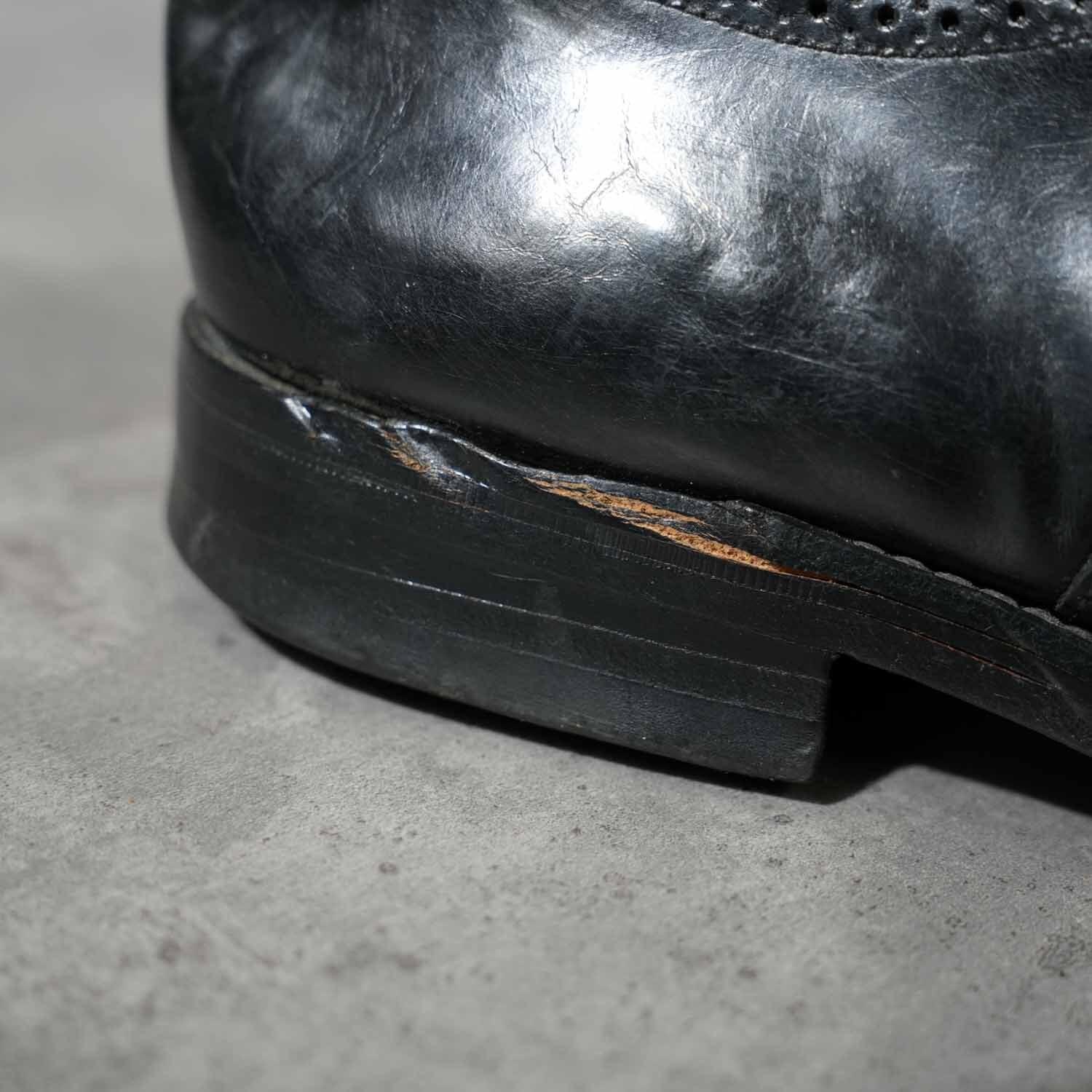Loake ローク ウイングチップ レザーシューズ ブラック イングランド製