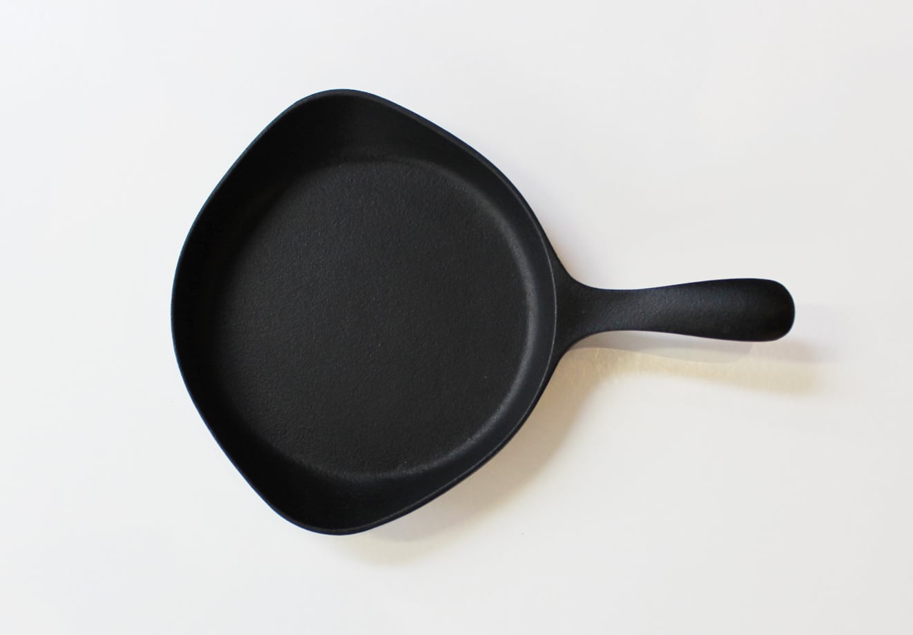 New Sori Yanagi Nanbu Tekki Mini Pan 16cm Japanese Cast Iron Pan Pot & Pan  - at Cheap CIBI Store