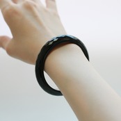 【内径 約57.5mm】 Black Facetcut 翡翠バングル A貨翡翠 jd_bg1426