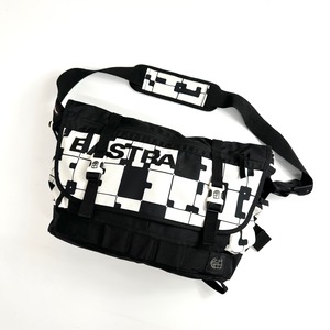 00s EASTPAK shoulder bag