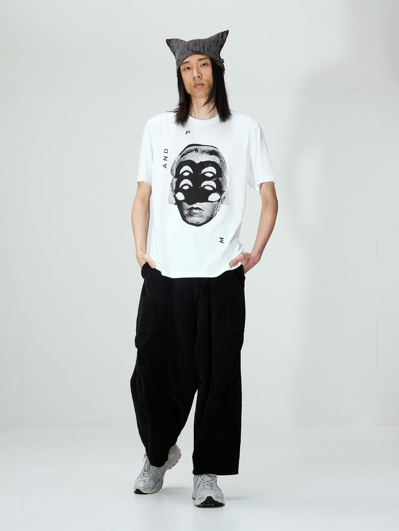 UNEEK BASEMNT - Discover independent style.