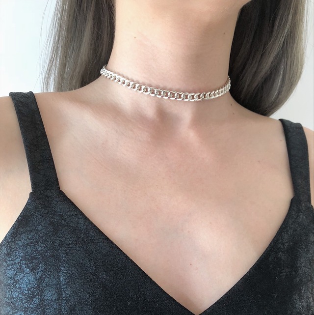 Shay chain choker