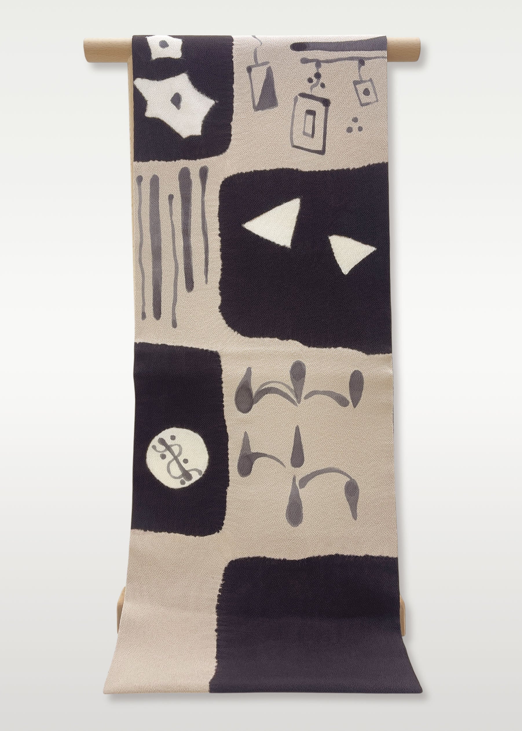 (名古屋) 空五倍子色 うつぶしいろ地モダン柄縮緬染 LUOHA−047(リユース品)