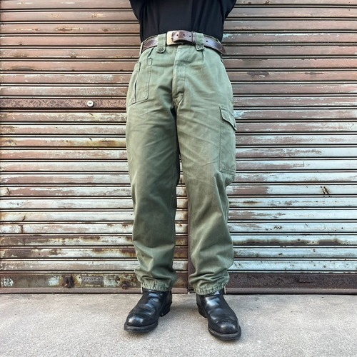 80s ベルギー軍 実物 M64 カーゴパンツ ユーロ ヴィンテージ 80cm M ミリタリー フィールドパンツ ワーク 緑 グリーン オリーブ M-64 70s