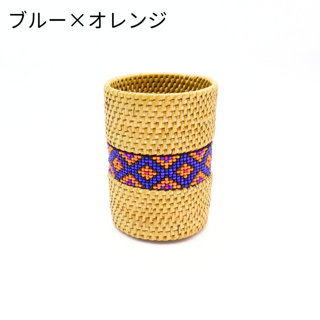 ビーズ織りのメガネ／文具スタンド
