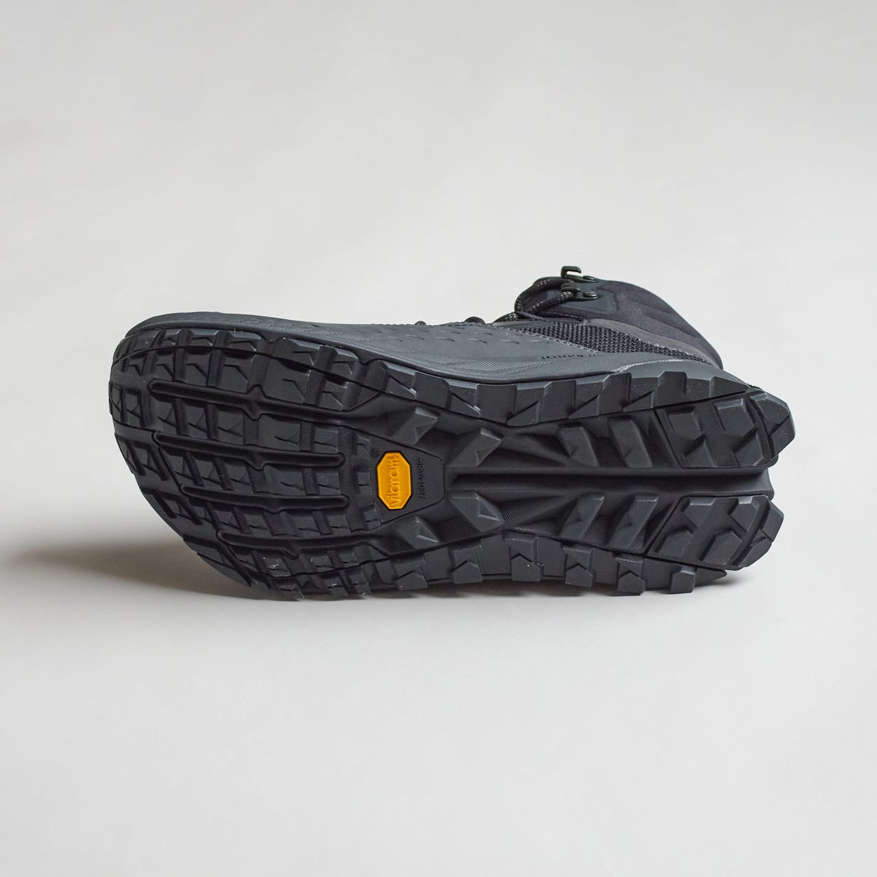 ALTRA (アルトラ)M OLYMPUS 6 HIKE MID GTX (オリンパス 6 ALTRA (アルトラ)M OLYMPUS 6 HIKE MID GTX (オリンパス 6