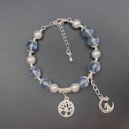 クリアブルー×ホワイトの大人かわいいブレスレット(No.15)