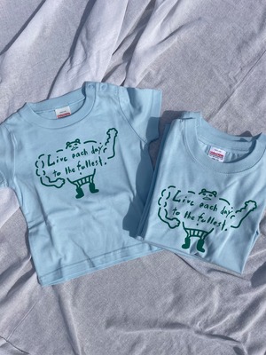ムキムキkumaさんTシャツ