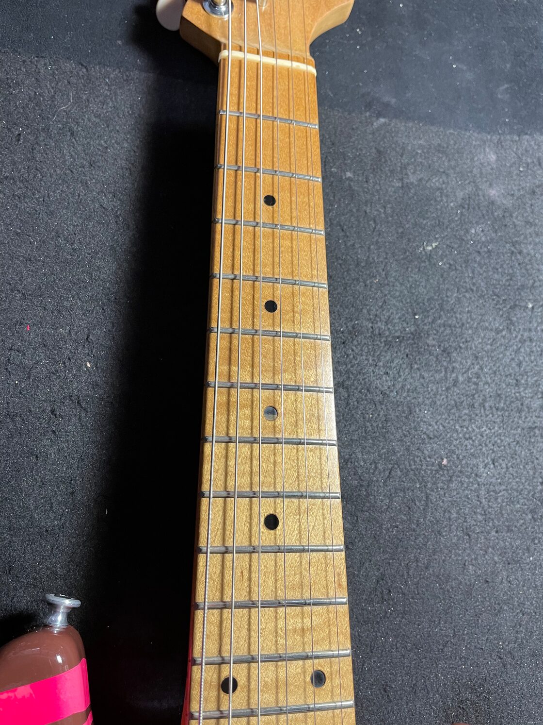 photogenicのミニギターをチョコレートバンブルビーver.リフィニッシュ  