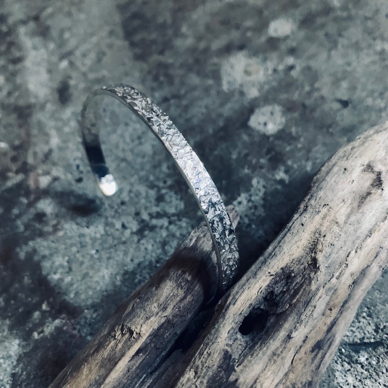 Moon Surface Bangle | Aonoha by Crony Club