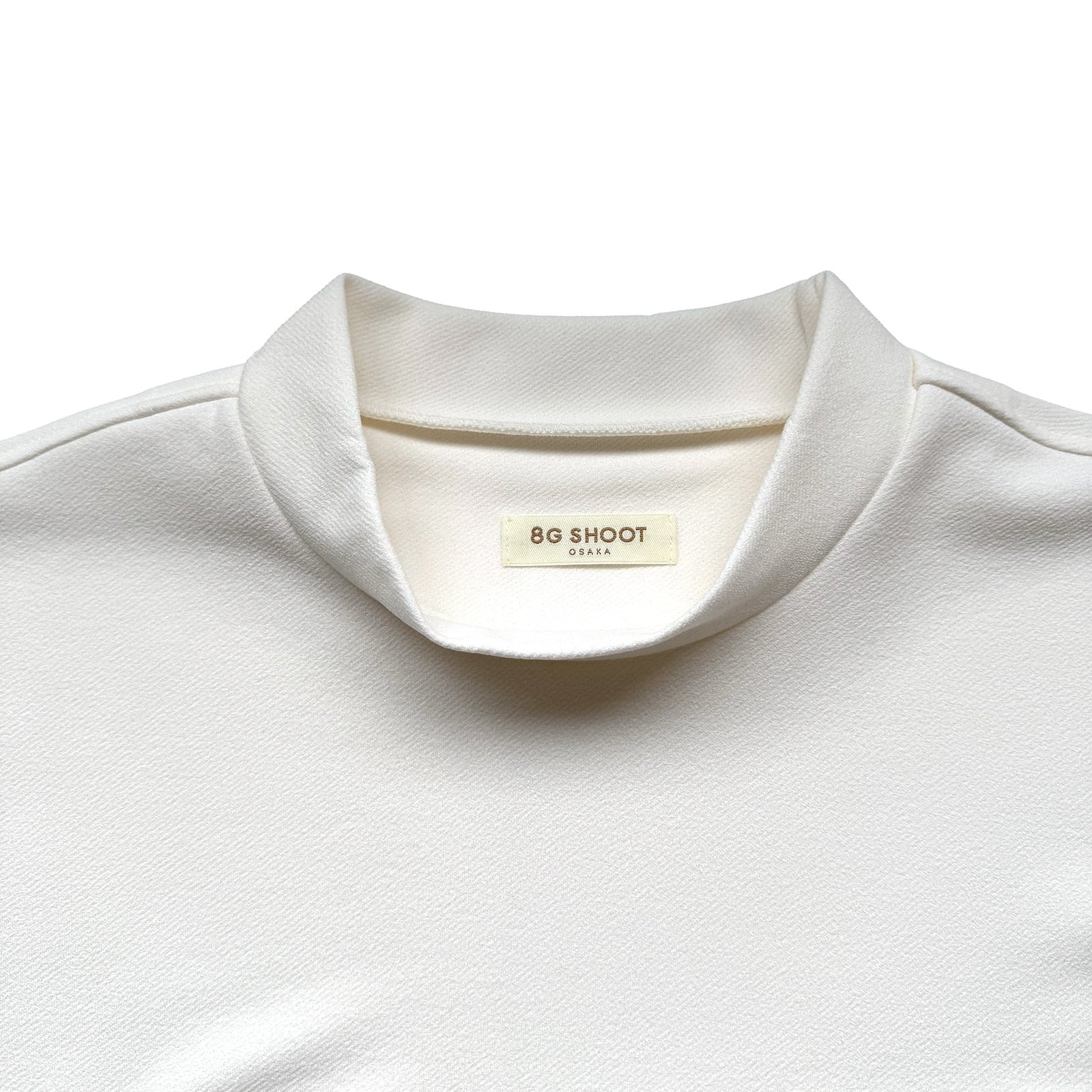 COLLEGE LOGO MOCK NECK FOOTBALL SHIRT -WHITE- | 8G SHOOT WEBSTORE