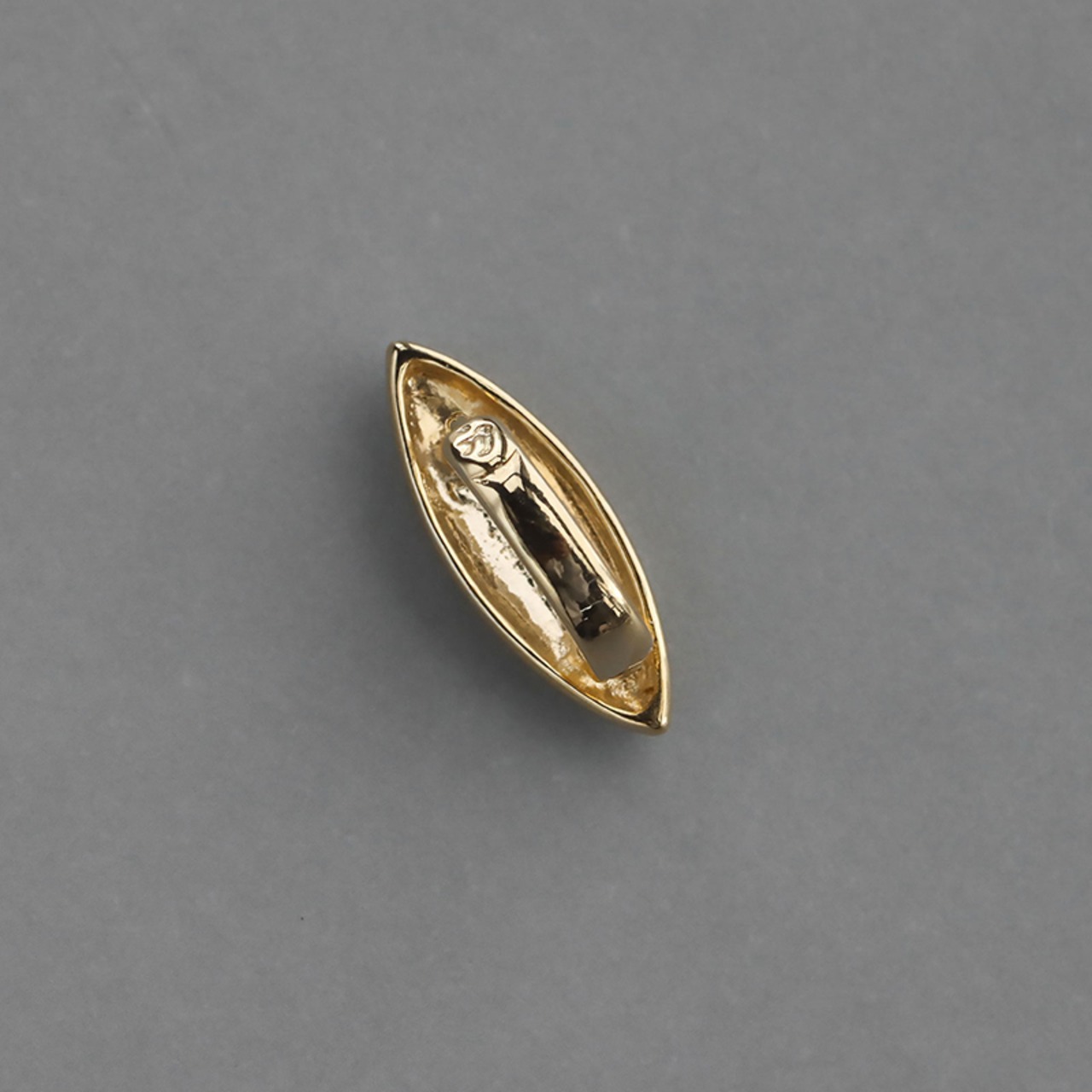 【ネコポス便】ドロップピアス　合金素材　キャッチレス 0089