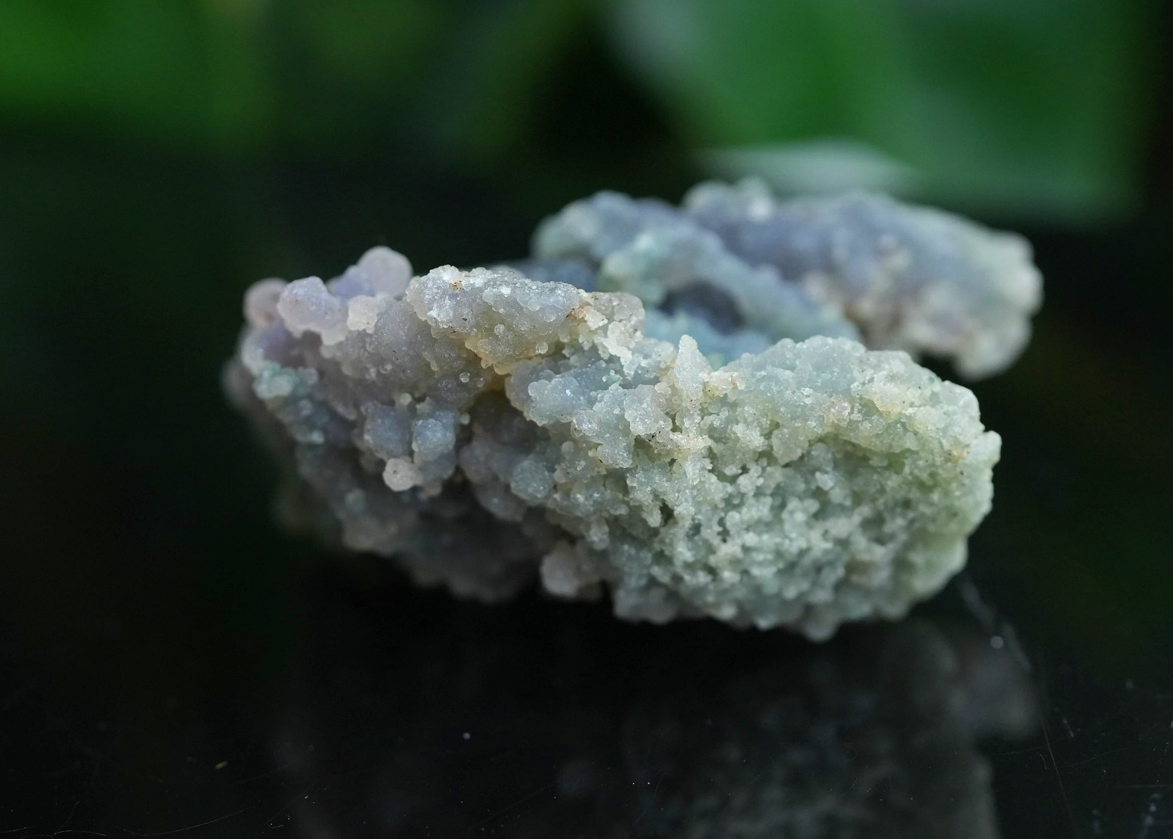 葡萄石 ☆グレープアゲート 原石 s1046 | Funky garuda Stone