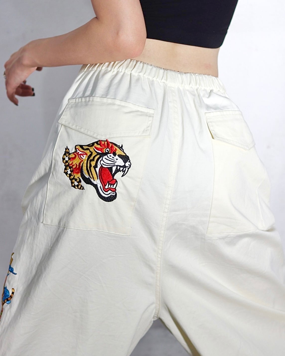 Tiger balloon pants | チュウカタベタイ