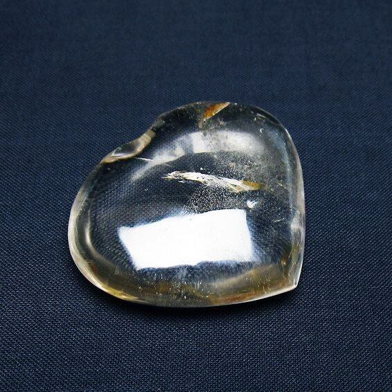水晶 ハート置物 一点物 145-1570