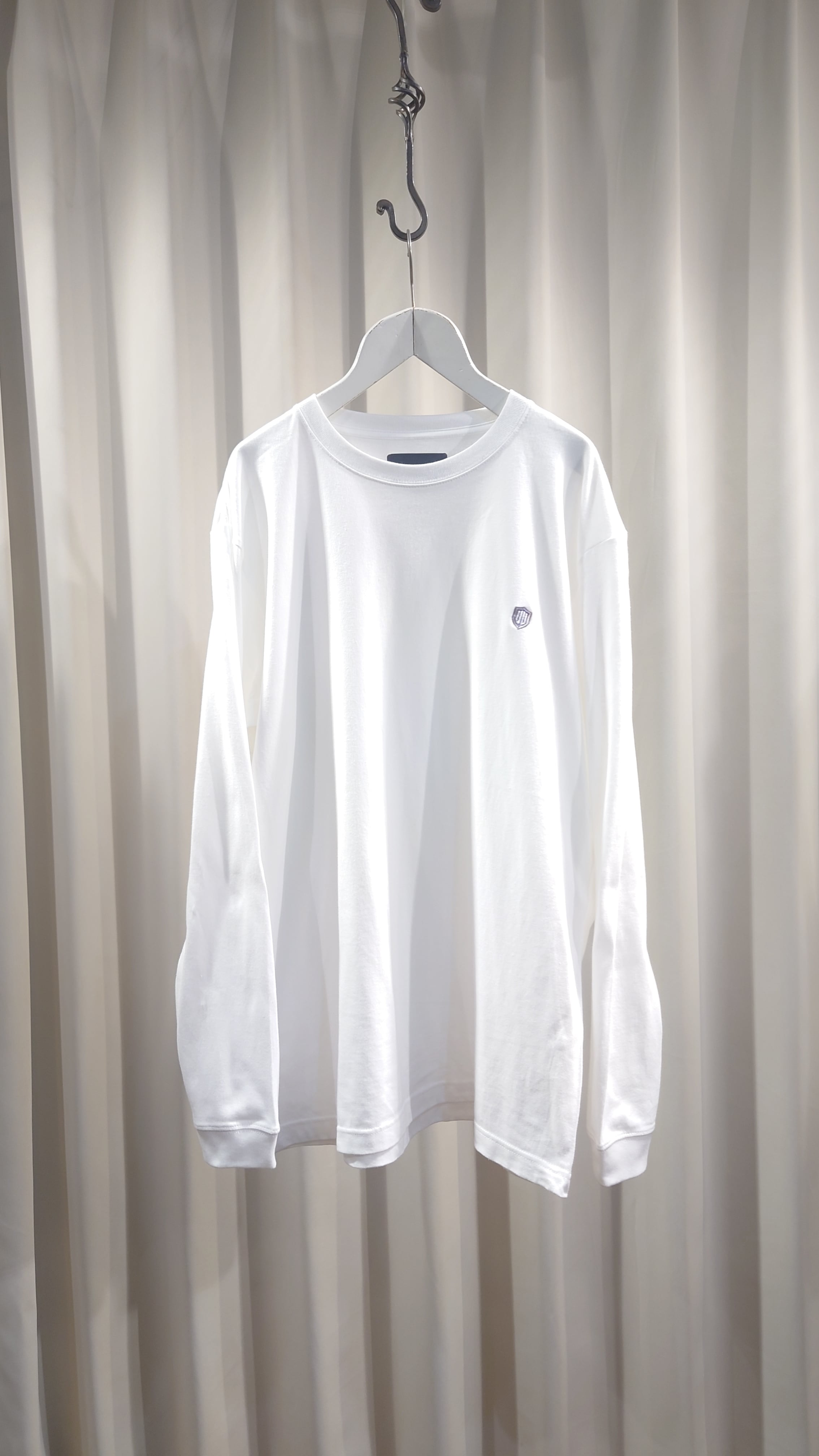 GarageUW VINTAGE CREST EMB LONGSLEEVE T WHITE
