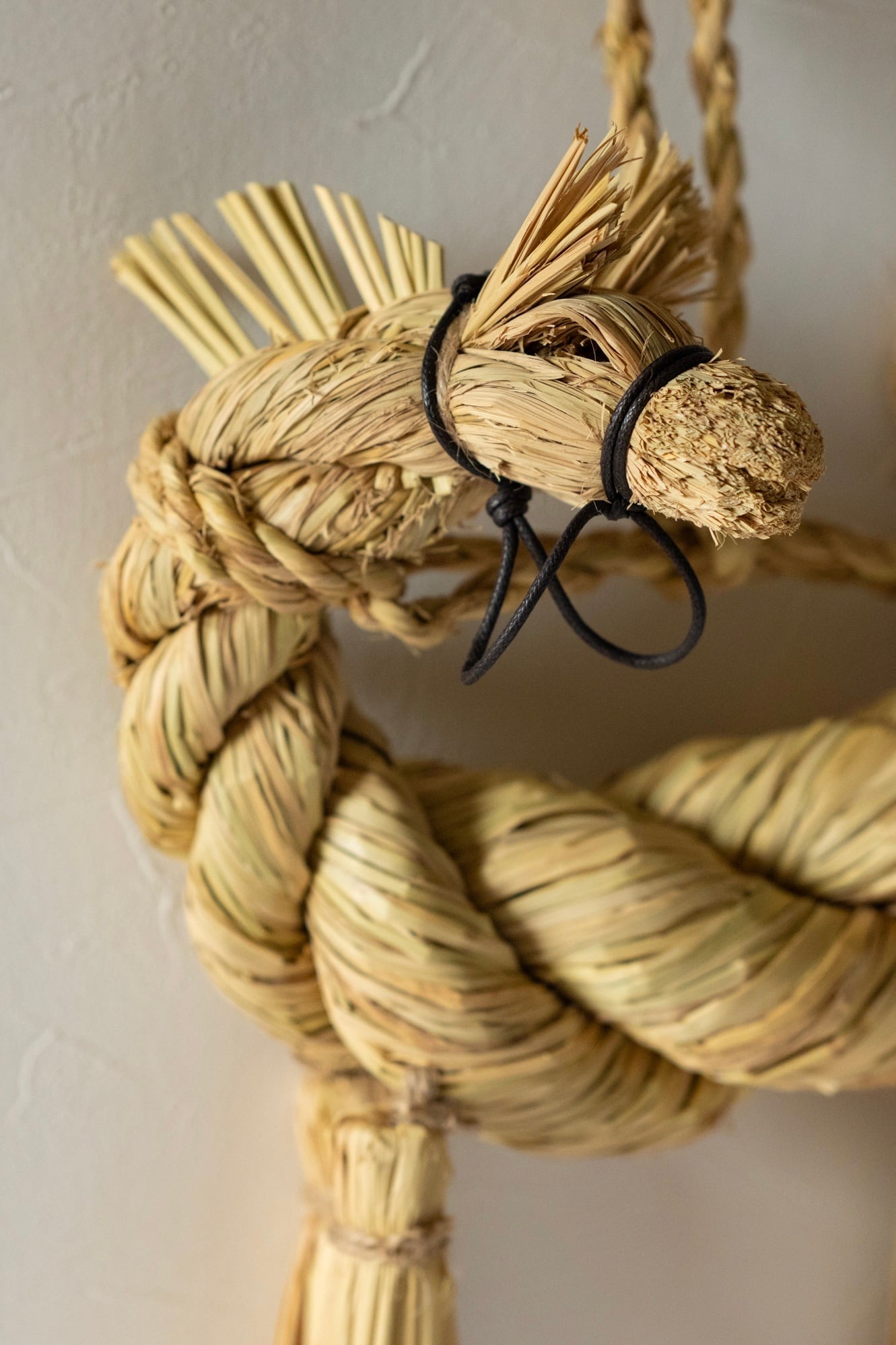 しめ縄特注2本 80×4 藁細工干支午1体 商品 | 勝