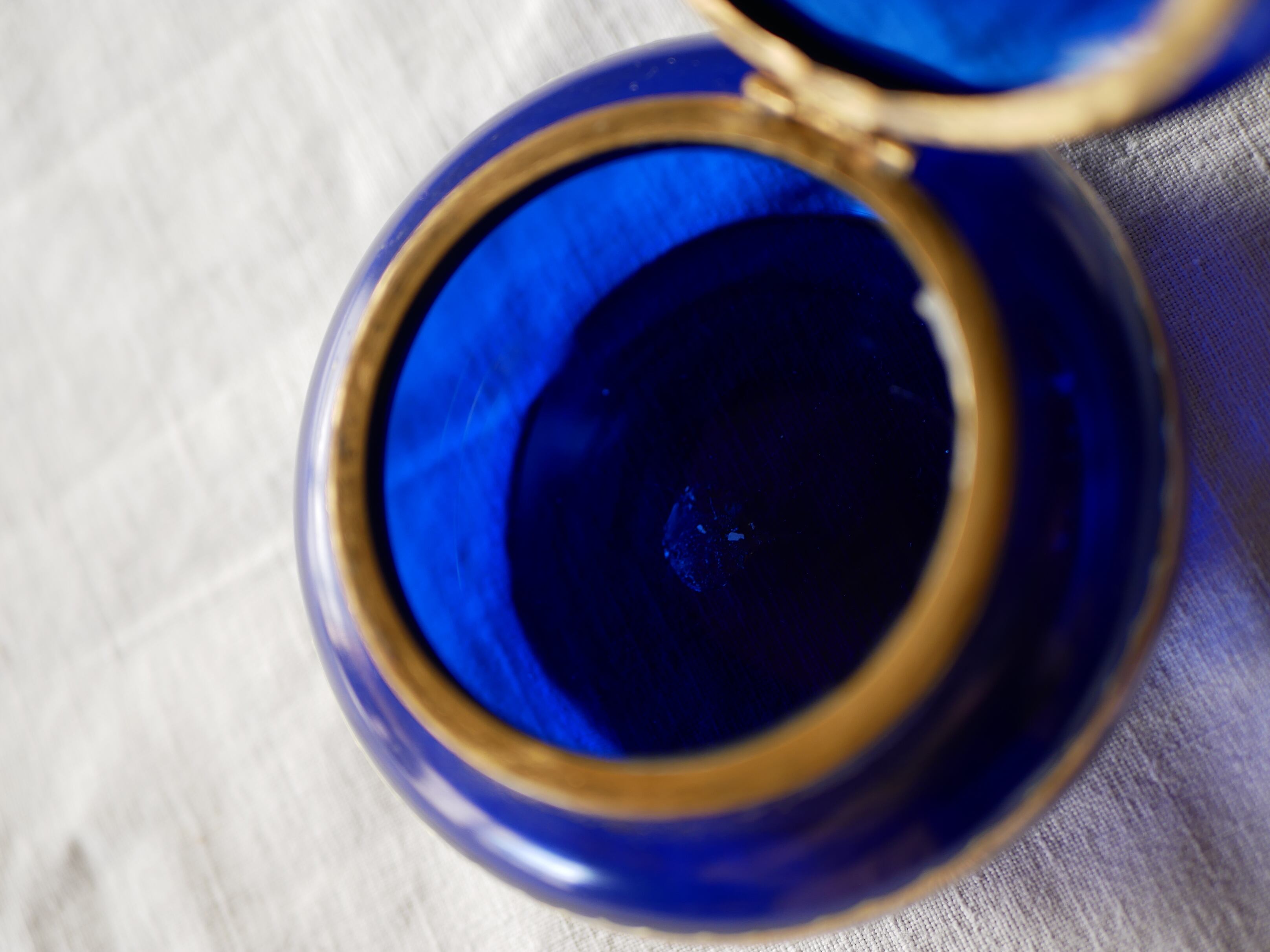 フランスアンティーク モノグラムの パウダーケース ①プードリエ  シェル エーデルワイスのプードリエ パウダーケース フランス