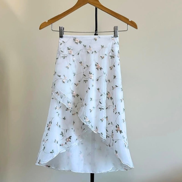 刺繍シフォン ロング丈スカート 2色展開 L1137