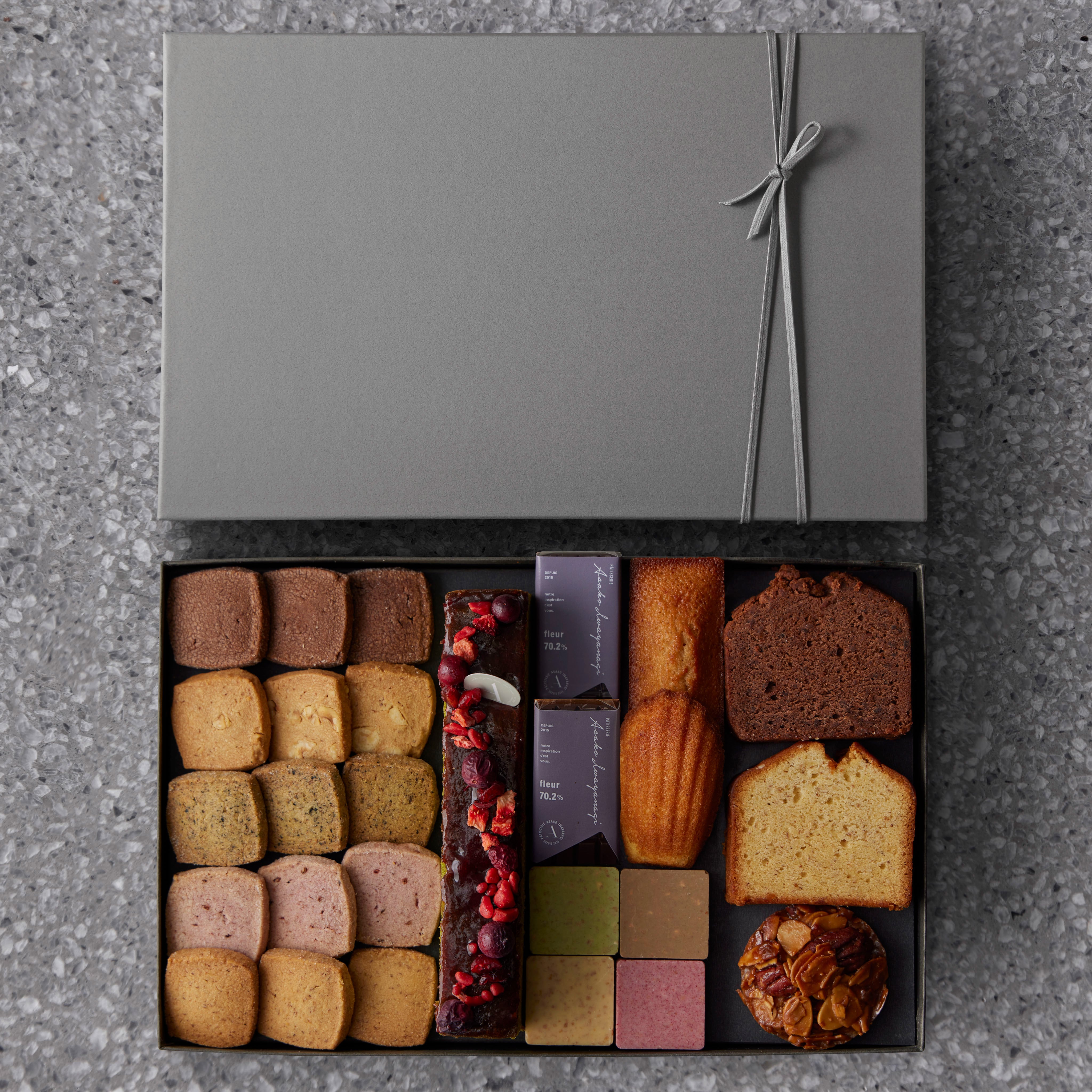 焼菓子詰合せ F | PÂTISSERIE ASAKO IWAYANAGI