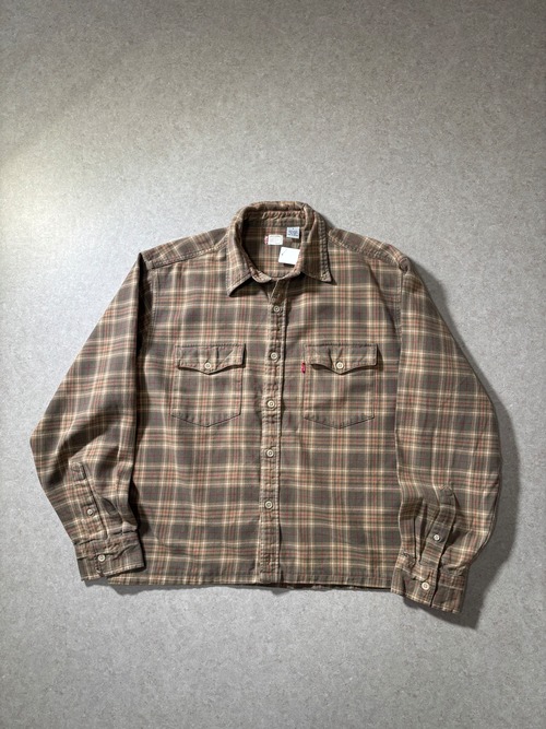 00s Levi’s India cotton check shirt