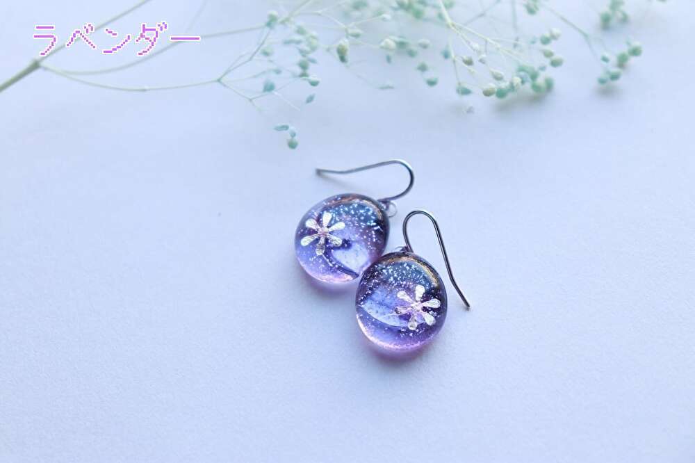 雪のピアス（or イヤリング） | Glass ぶどうの実