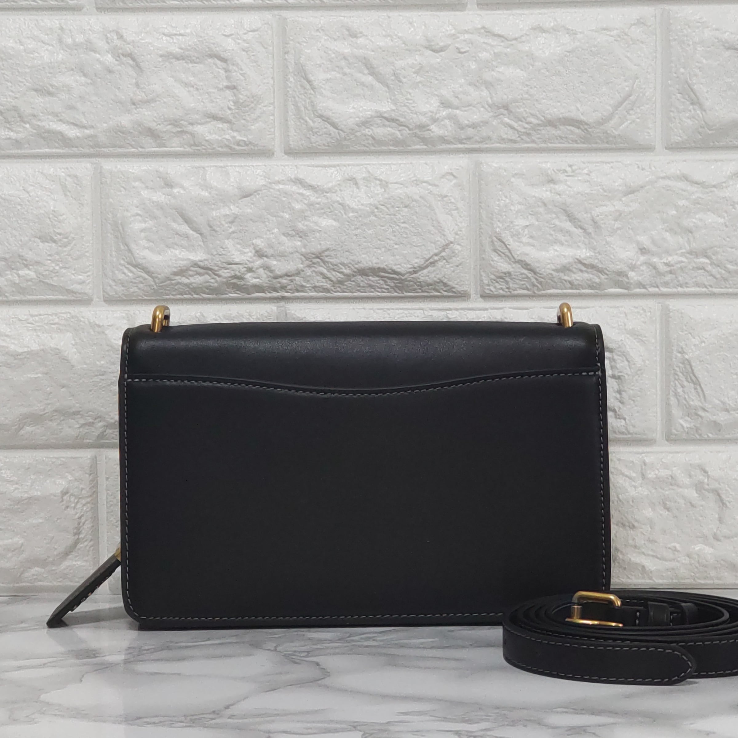 COACH コーチ ショルダーバッグ 新作 バンディット ショルダー バッグ  