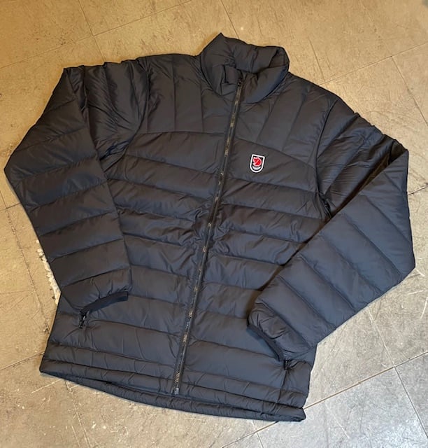 FJALL RAVEN ”EXPEDITION PACK DOWN JACKET” | IVY&NAVY ONLINE SHOP