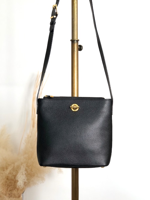 CELINE セリーヌ ショルダーバッグ ブラック マンテル レザー vintage ヴィンテージ オールド agj7jw